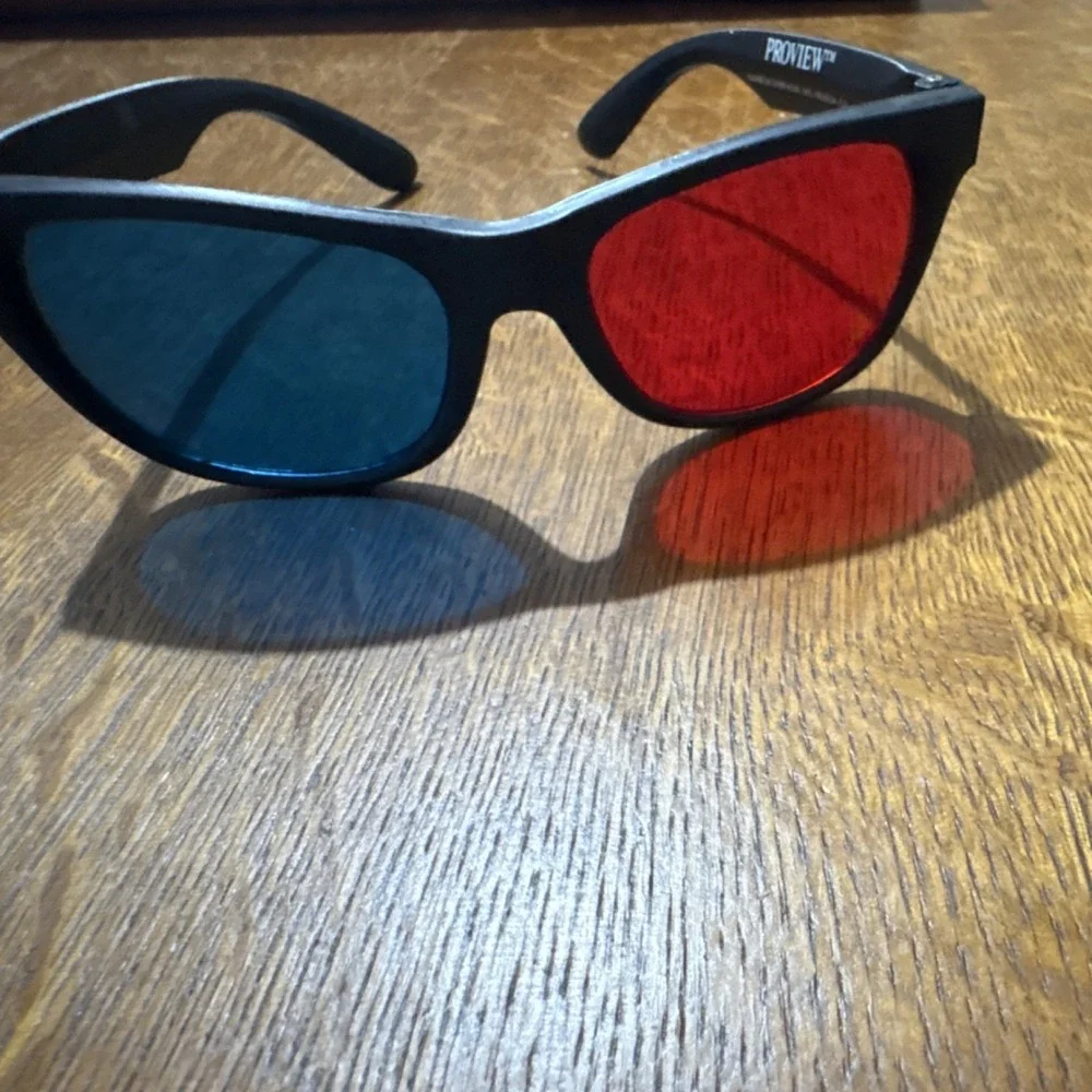 PROVIEW Color Correcting 3D Glasses Red Blue Lens Black Wayfarer Plastic Frame